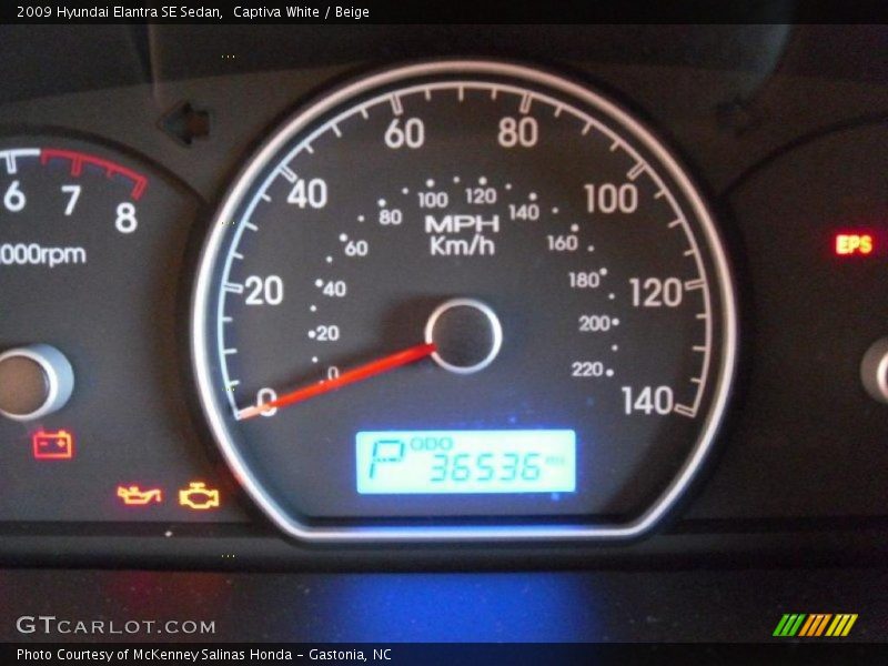 Captiva White / Beige 2009 Hyundai Elantra SE Sedan