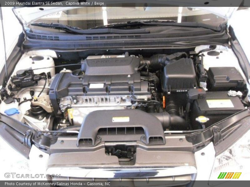 Captiva White / Beige 2009 Hyundai Elantra SE Sedan