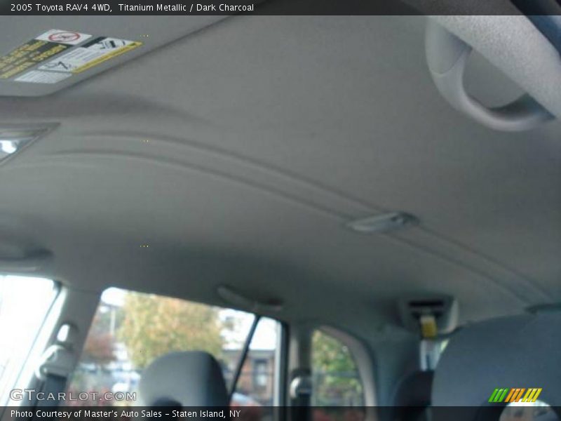 Titanium Metallic / Dark Charcoal 2005 Toyota RAV4 4WD