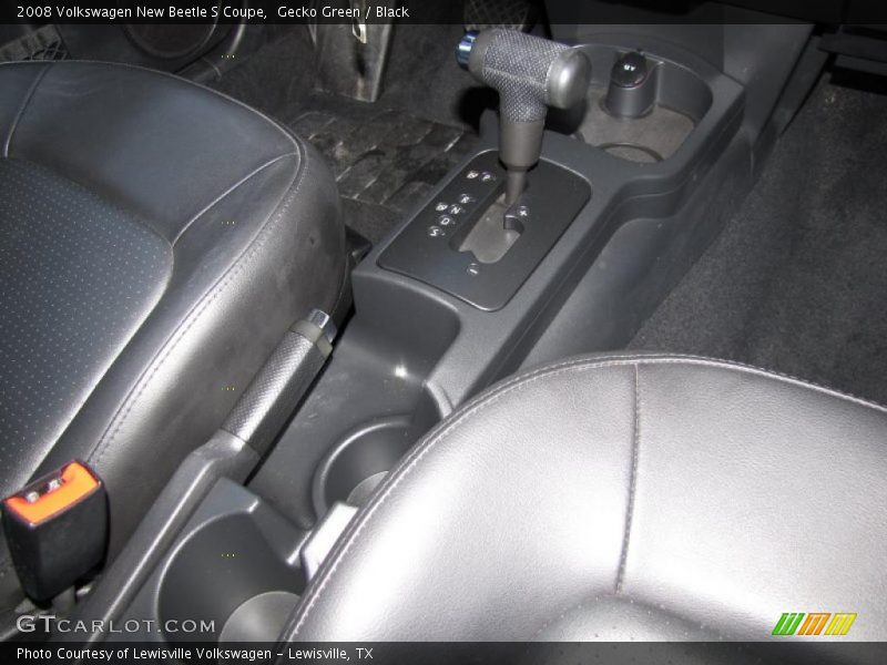 Gecko Green / Black 2008 Volkswagen New Beetle S Coupe