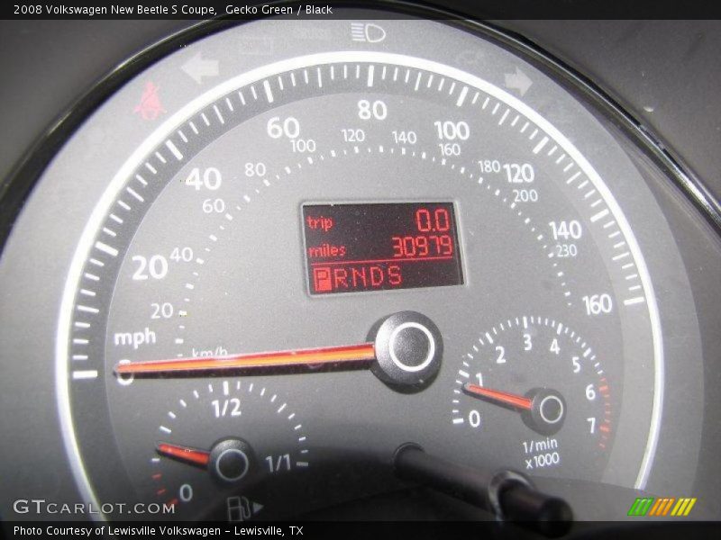 Gecko Green / Black 2008 Volkswagen New Beetle S Coupe