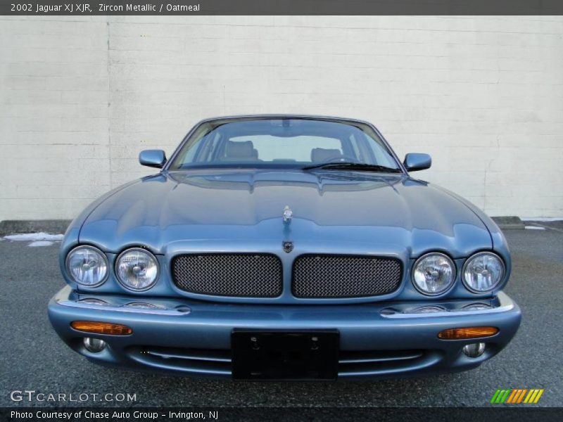 Zircon Metallic / Oatmeal 2002 Jaguar XJ XJR