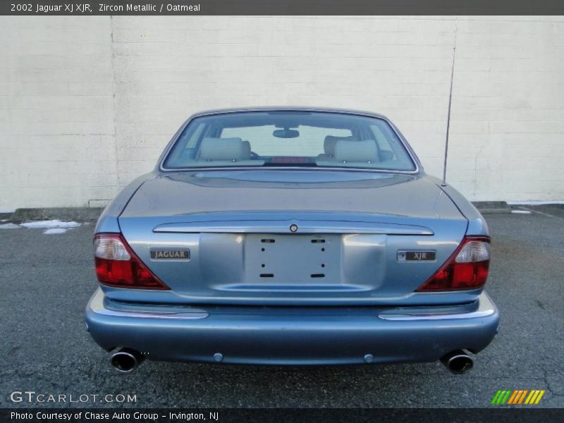 Zircon Metallic / Oatmeal 2002 Jaguar XJ XJR