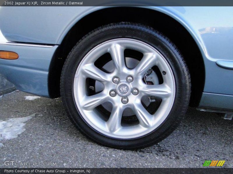 Zircon Metallic / Oatmeal 2002 Jaguar XJ XJR