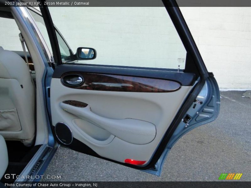 Zircon Metallic / Oatmeal 2002 Jaguar XJ XJR