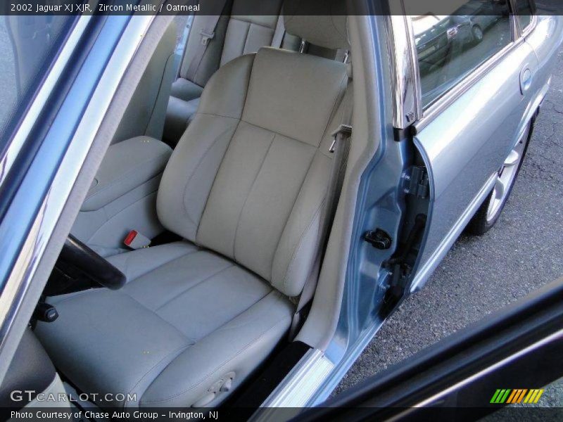 Zircon Metallic / Oatmeal 2002 Jaguar XJ XJR