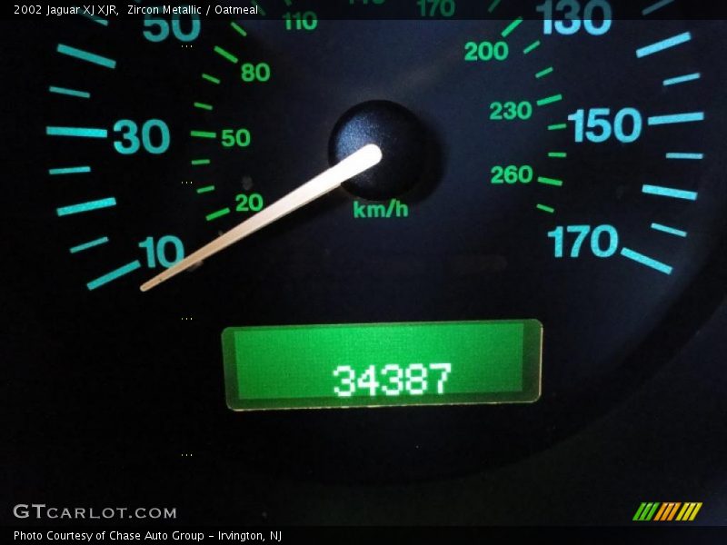 Zircon Metallic / Oatmeal 2002 Jaguar XJ XJR