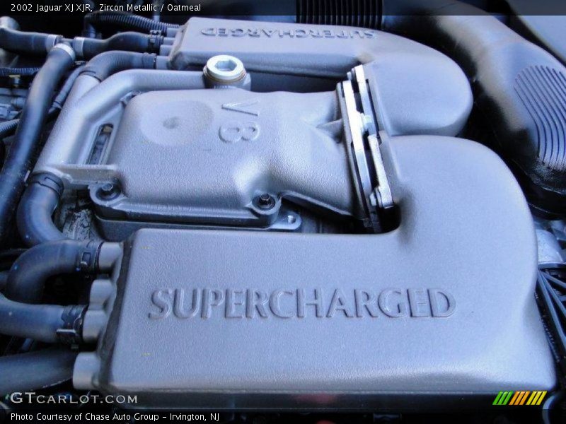 Zircon Metallic / Oatmeal 2002 Jaguar XJ XJR
