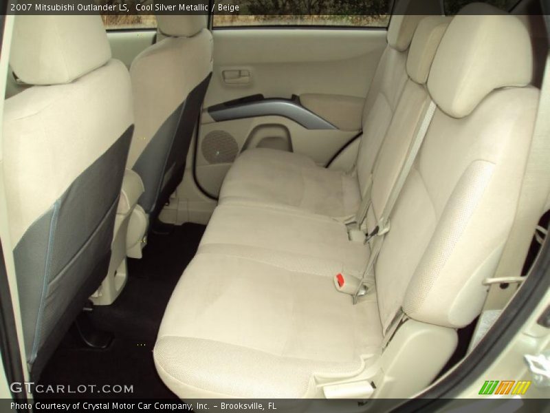 Cool Silver Metallic / Beige 2007 Mitsubishi Outlander LS