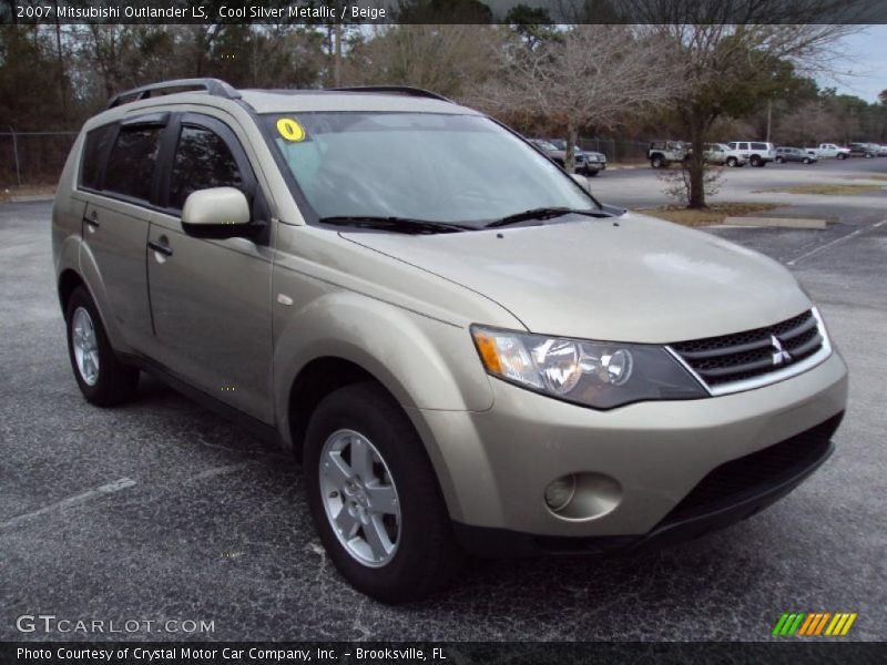Cool Silver Metallic / Beige 2007 Mitsubishi Outlander LS