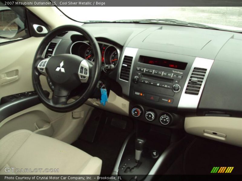 Cool Silver Metallic / Beige 2007 Mitsubishi Outlander LS
