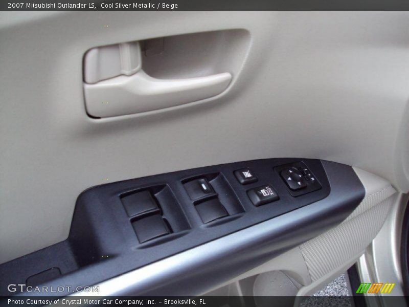 Cool Silver Metallic / Beige 2007 Mitsubishi Outlander LS