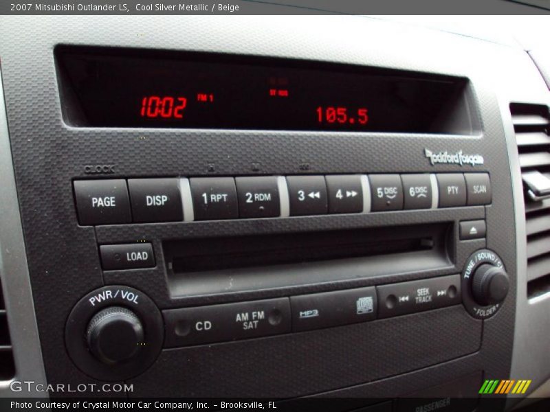 Cool Silver Metallic / Beige 2007 Mitsubishi Outlander LS