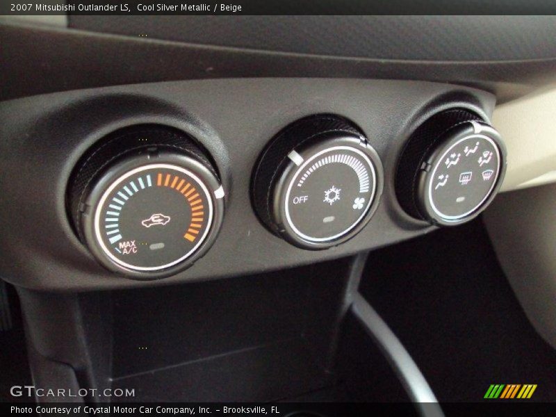 Cool Silver Metallic / Beige 2007 Mitsubishi Outlander LS