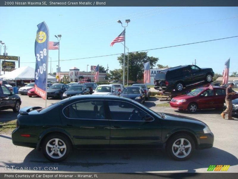 Sherwood Green Metallic / Blond 2000 Nissan Maxima SE