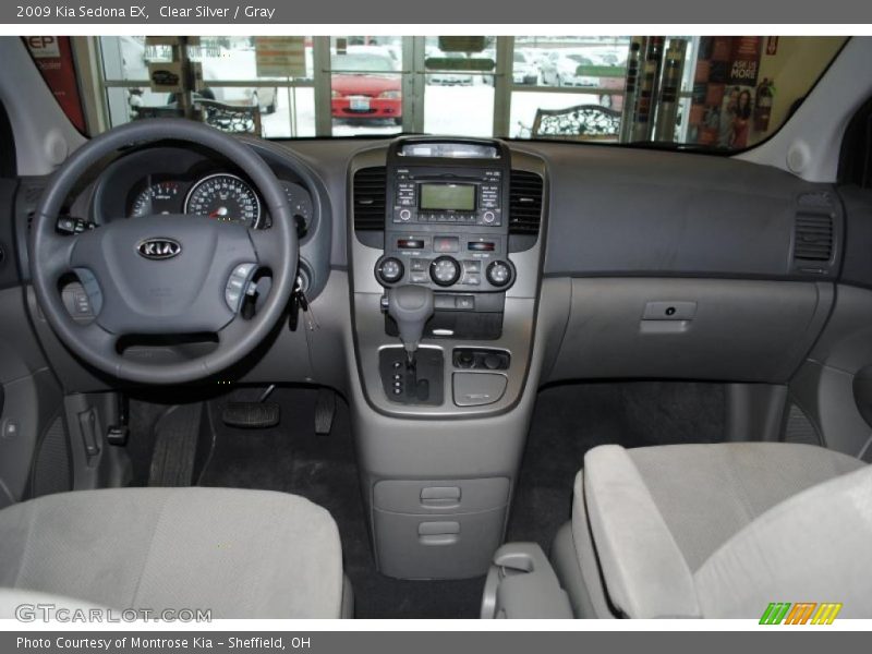 Clear Silver / Gray 2009 Kia Sedona EX