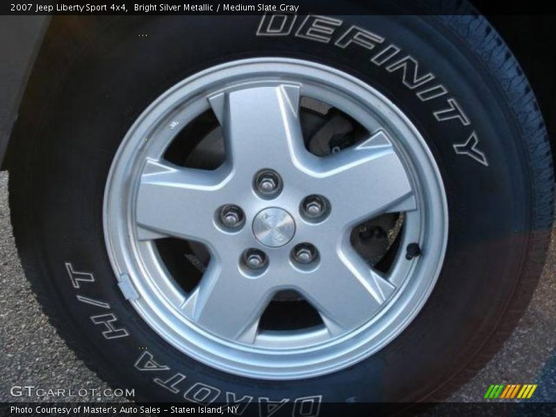 Bright Silver Metallic / Medium Slate Gray 2007 Jeep Liberty Sport 4x4