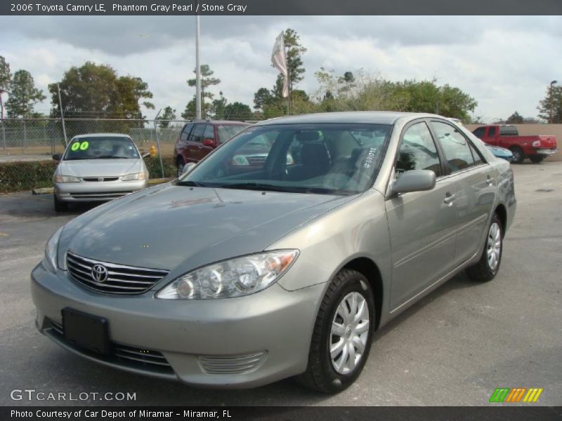 Phantom Gray Pearl / Stone Gray 2006 Toyota Camry LE
