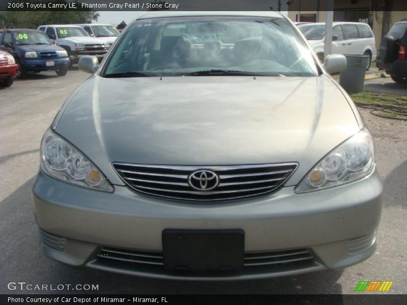 Phantom Gray Pearl / Stone Gray 2006 Toyota Camry LE