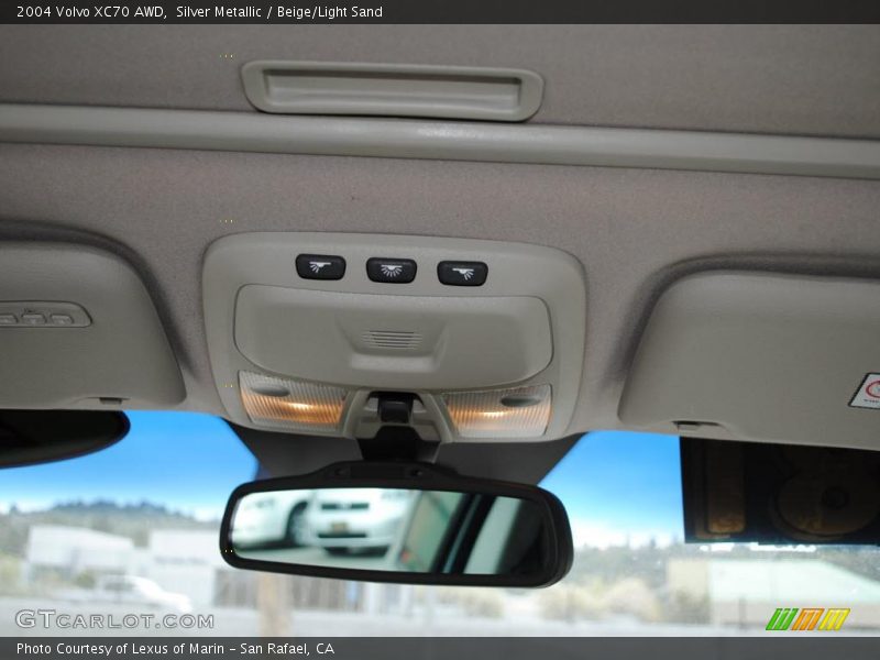 Silver Metallic / Beige/Light Sand 2004 Volvo XC70 AWD