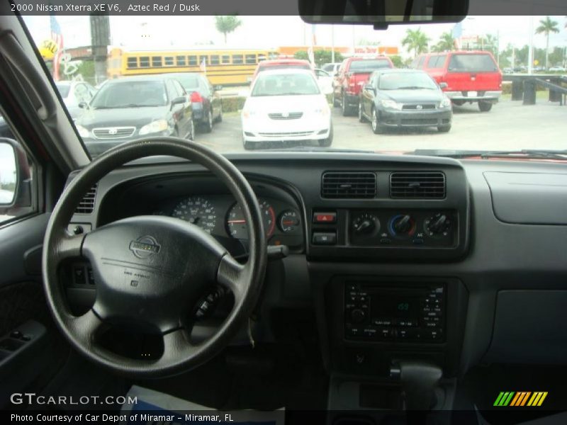 Aztec Red / Dusk 2000 Nissan Xterra XE V6