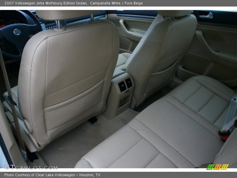 Campanella White / Pure Beige 2007 Volkswagen Jetta Wolfsburg Edition Sedan