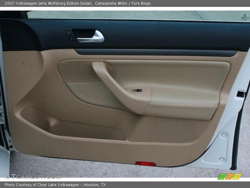 Campanella White / Pure Beige 2007 Volkswagen Jetta Wolfsburg Edition Sedan