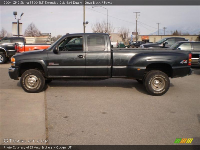 Onyx Black / Pewter 2004 GMC Sierra 3500 SLT Extended Cab 4x4 Dually