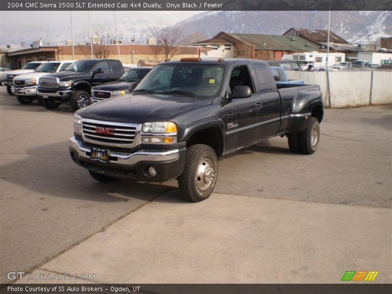 Onyx Black / Pewter 2004 GMC Sierra 3500 SLT Extended Cab 4x4 Dually