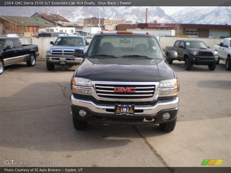 Onyx Black / Pewter 2004 GMC Sierra 3500 SLT Extended Cab 4x4 Dually