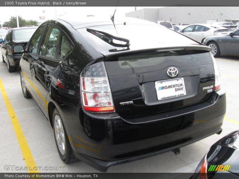 Black / Ivory/Brown 2005 Toyota Prius Hybrid
