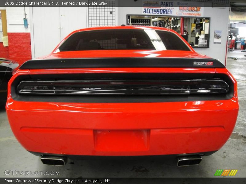 TorRed / Dark Slate Gray 2009 Dodge Challenger SRT8
