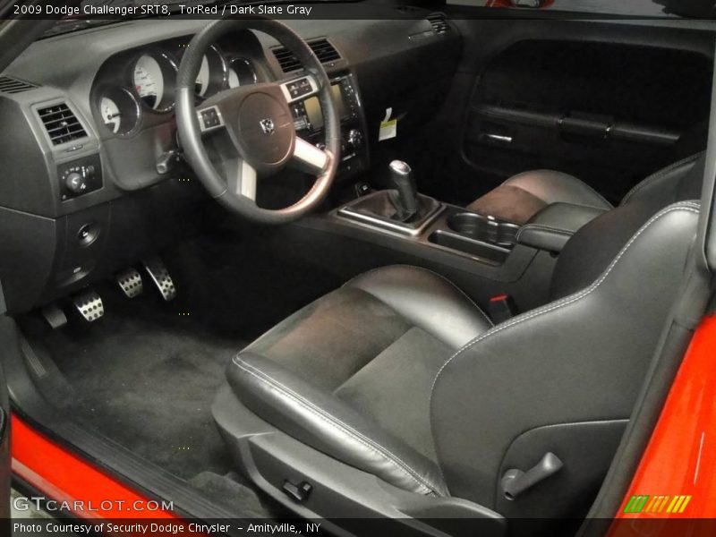 TorRed / Dark Slate Gray 2009 Dodge Challenger SRT8