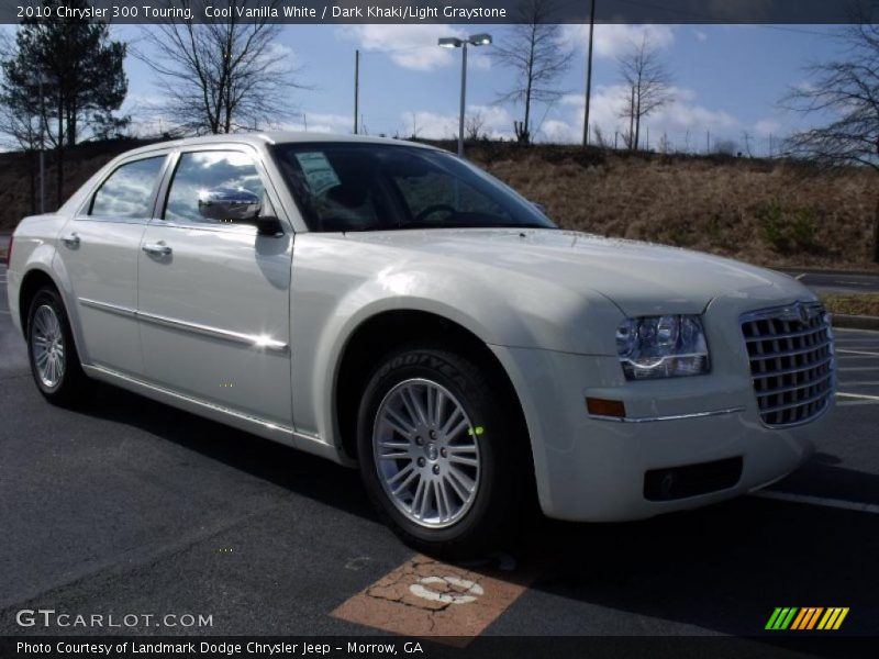 Cool Vanilla White / Dark Khaki/Light Graystone 2010 Chrysler 300 Touring