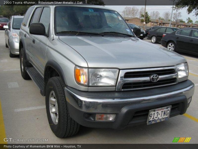 Millennium Silver Metallic / Oak 2000 Toyota 4Runner