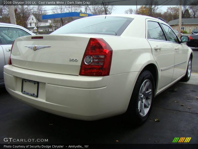 Cool Vanilla White / Dark Slate Gray 2008 Chrysler 300 LX