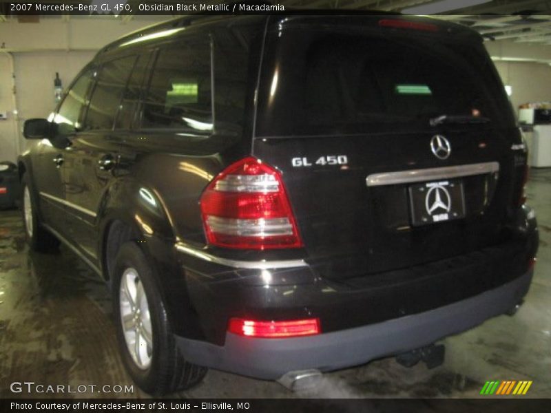 Obsidian Black Metallic / Macadamia 2007 Mercedes-Benz GL 450