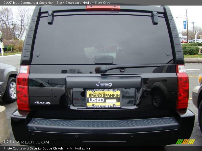 Black Clearcoat / Medium Slate Gray 2007 Jeep Commander Sport 4x4