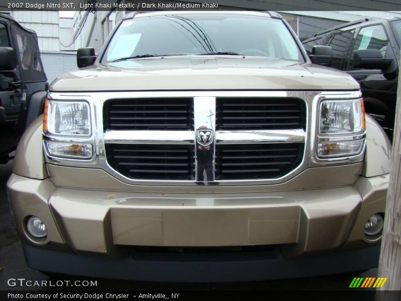 Light Khaki Metallic / Dark Khaki/Medium Khaki 2007 Dodge Nitro SXT
