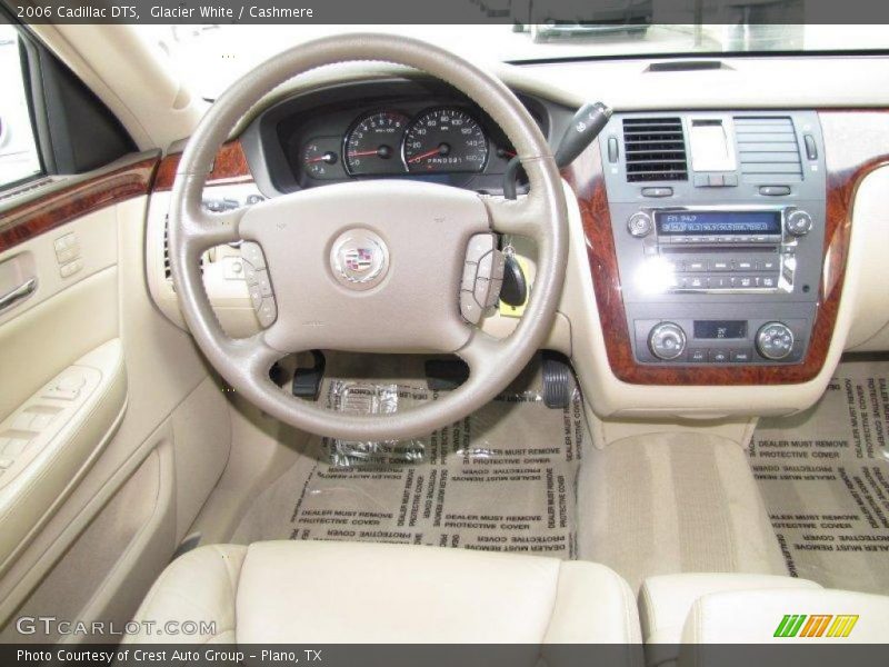 Glacier White / Cashmere 2006 Cadillac DTS