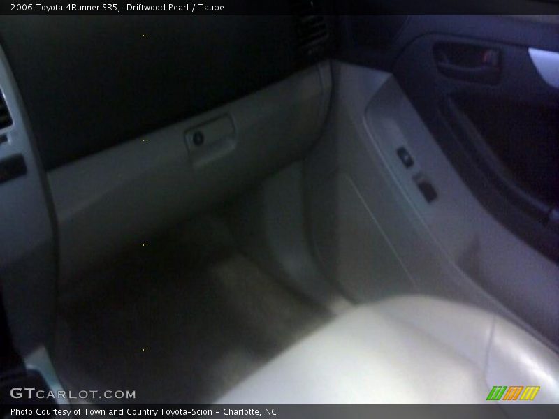 Driftwood Pearl / Taupe 2006 Toyota 4Runner SR5