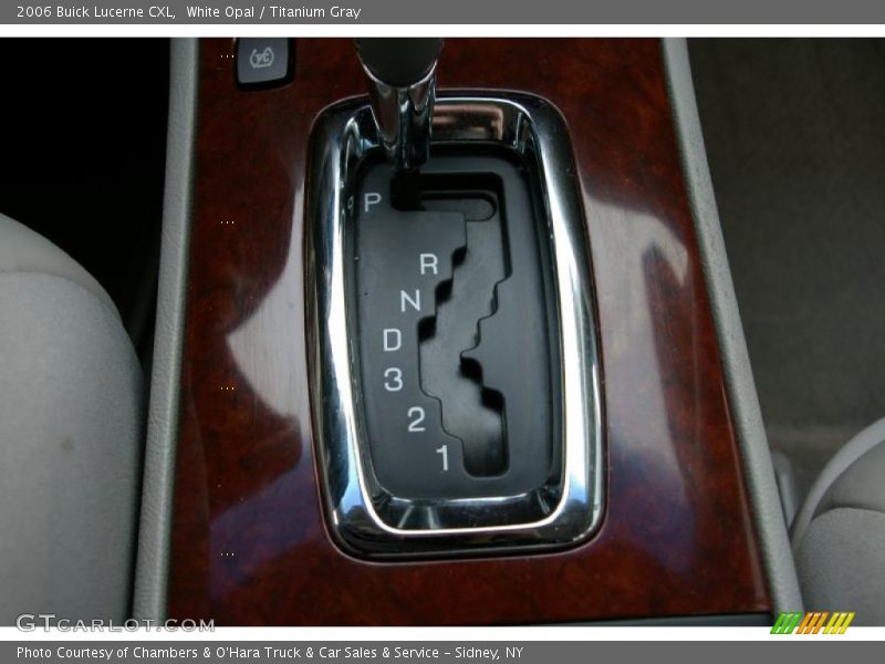 White Opal / Titanium Gray 2006 Buick Lucerne CXL