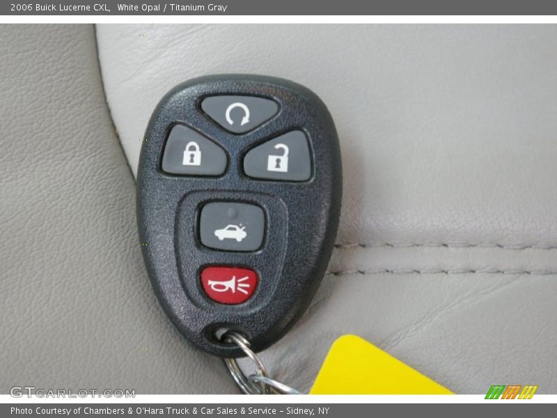 White Opal / Titanium Gray 2006 Buick Lucerne CXL
