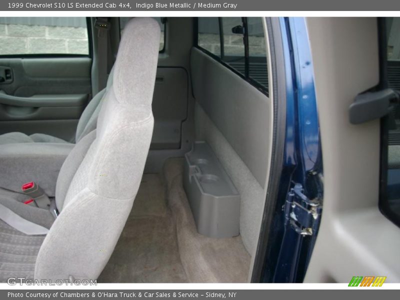 Indigo Blue Metallic / Medium Gray 1999 Chevrolet S10 LS Extended Cab 4x4