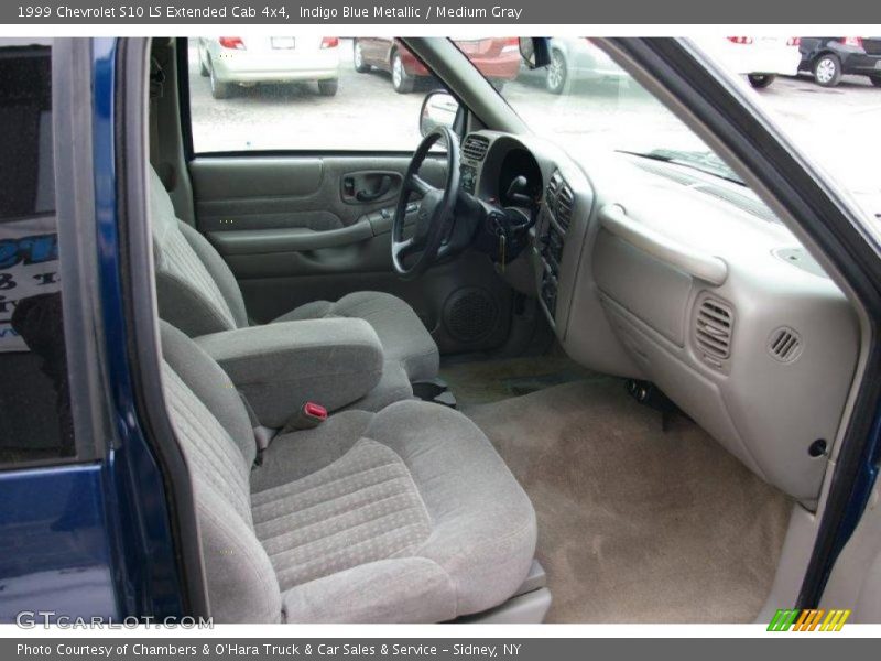Indigo Blue Metallic / Medium Gray 1999 Chevrolet S10 LS Extended Cab 4x4