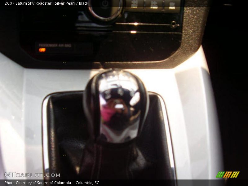 Silver Pearl / Black 2007 Saturn Sky Roadster