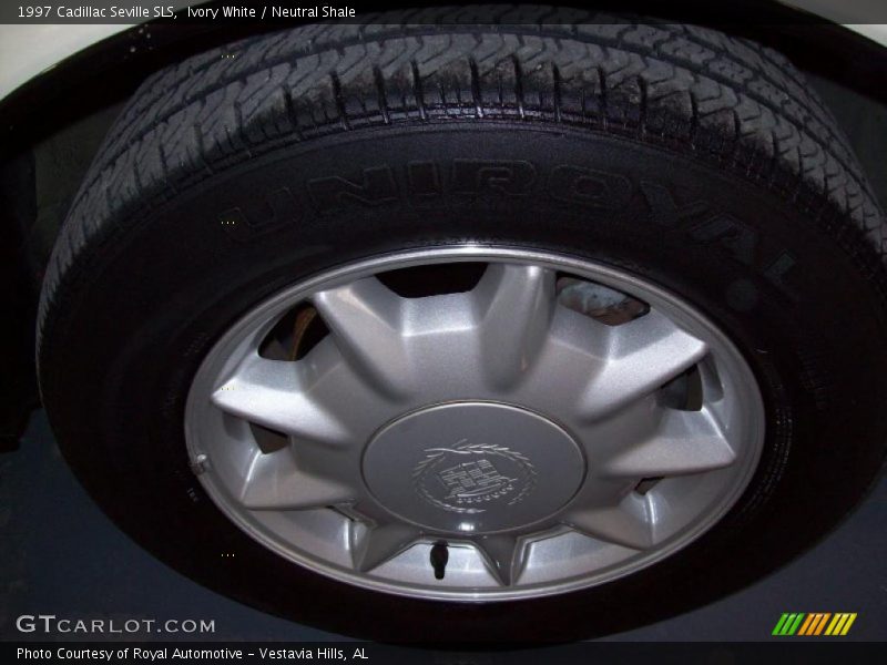 Ivory White / Neutral Shale 1997 Cadillac Seville SLS