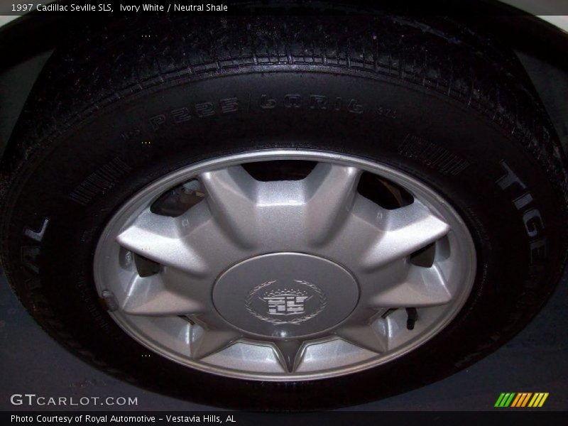 Ivory White / Neutral Shale 1997 Cadillac Seville SLS
