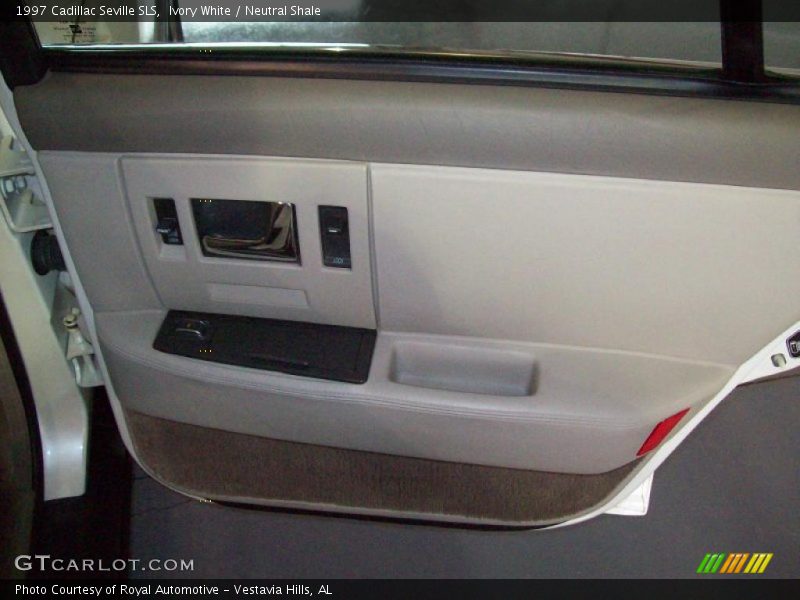 Ivory White / Neutral Shale 1997 Cadillac Seville SLS