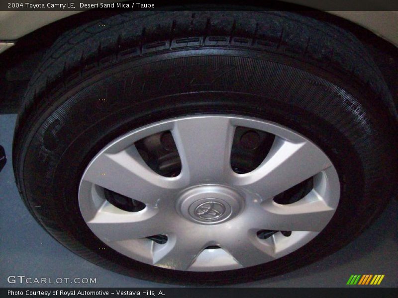 Desert Sand Mica / Taupe 2004 Toyota Camry LE